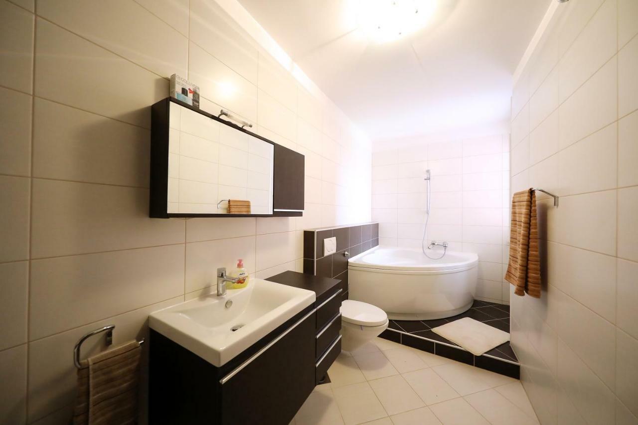 Villa Easyliving House Near Zadar Posedarje Exterior foto